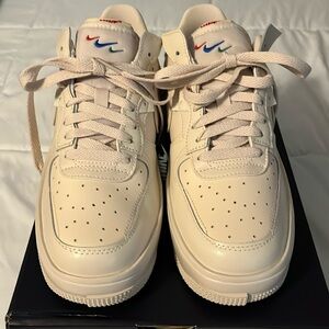 AirForce 1 Fontanka. Pearl white. Size 9.5W.